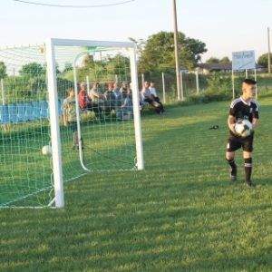 PORTI  FOTBAL OTEL PROFIL PATRAT, 3X2 M, (2 BUCATI), COD 411