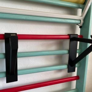 SUPORTI PENTRU HALTERE, ATASABILI LA SPALIER, COD 270-SUPORTI