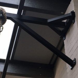 SUPORT METALIC PENTRU AGATAT SACI DE BOX,CORZI,FRANGHII,COD 1105